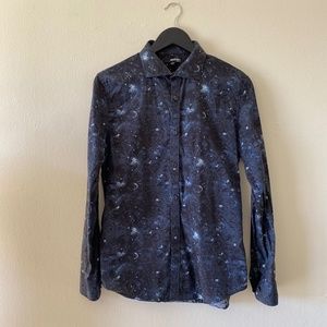 Murano Slim Fit Space Galaxy Printed Button Down Shirt Size medium